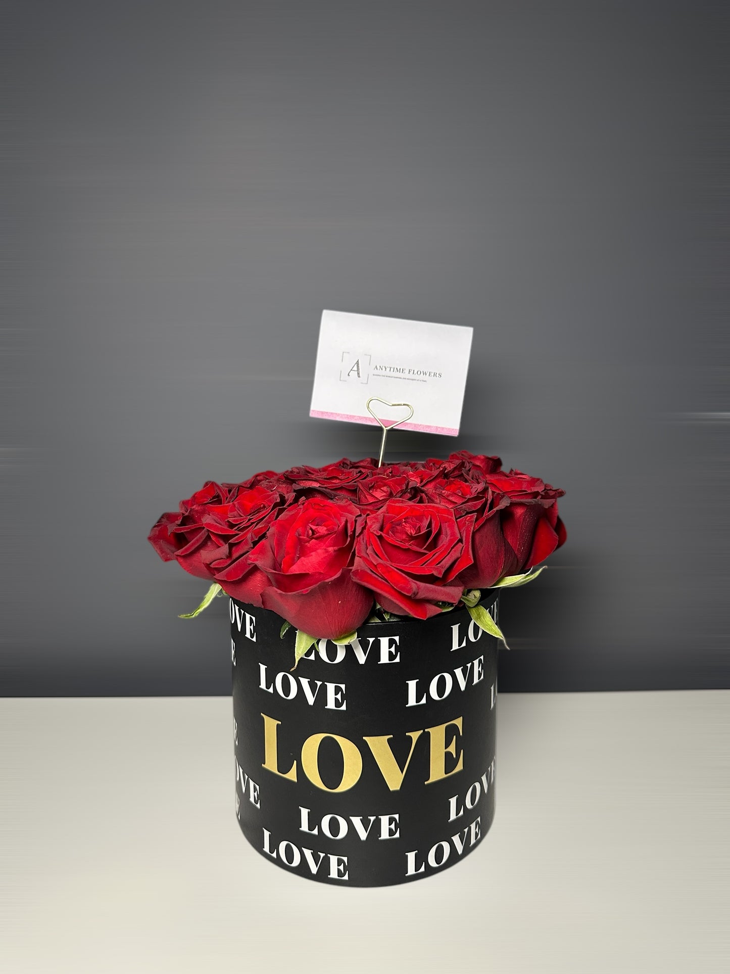 Arreglo floral en caja circular - Valentine's edition