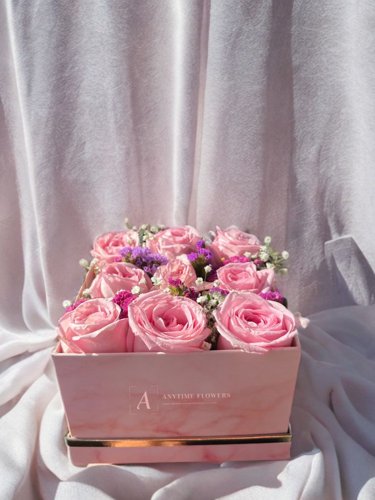 Arreglo de rosas en caja